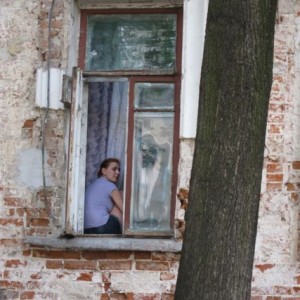 8.John Doan Tour Moscow girl in window