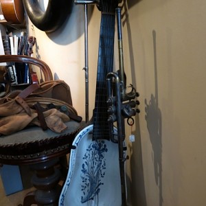 6.18th century Bidet Guitar